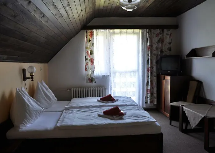 Horsky Hanicka Hotell 3*
